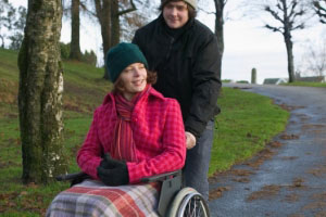 给父母购买老年人住院保险的技巧