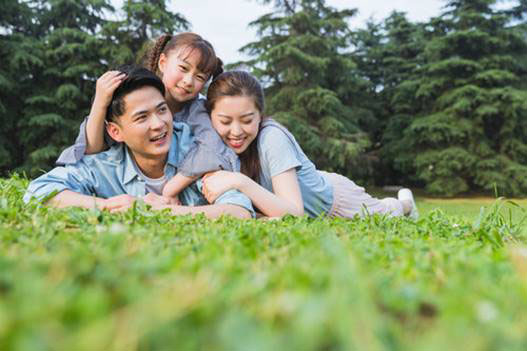 一定要记住,儿童保险四大类,一个萝卜一个坑