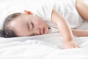 如何保证婴儿睡眠安全？家长一定要看！