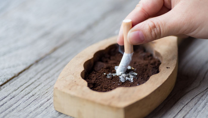 重疾险健康告知，对吸烟的告知严格吗？