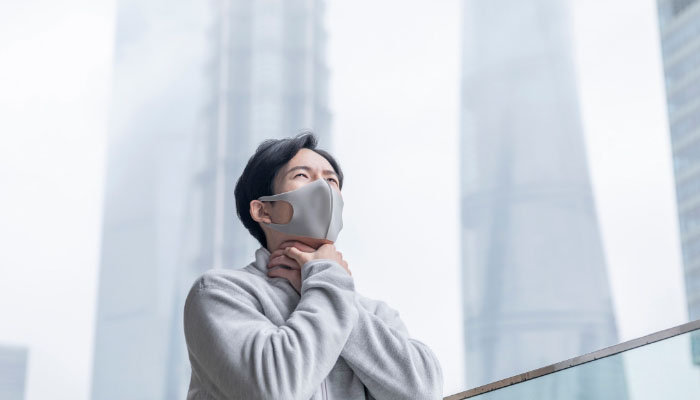 雾霾天来袭，环境的危害谁来担保？