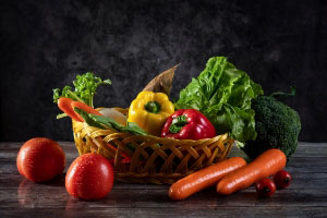 刺身、生蚝、蔬菜沙拉，生食到底有没有危害？