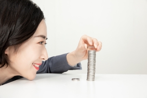 定期两全保险一年多少钱 定期两全保险一年多少钱