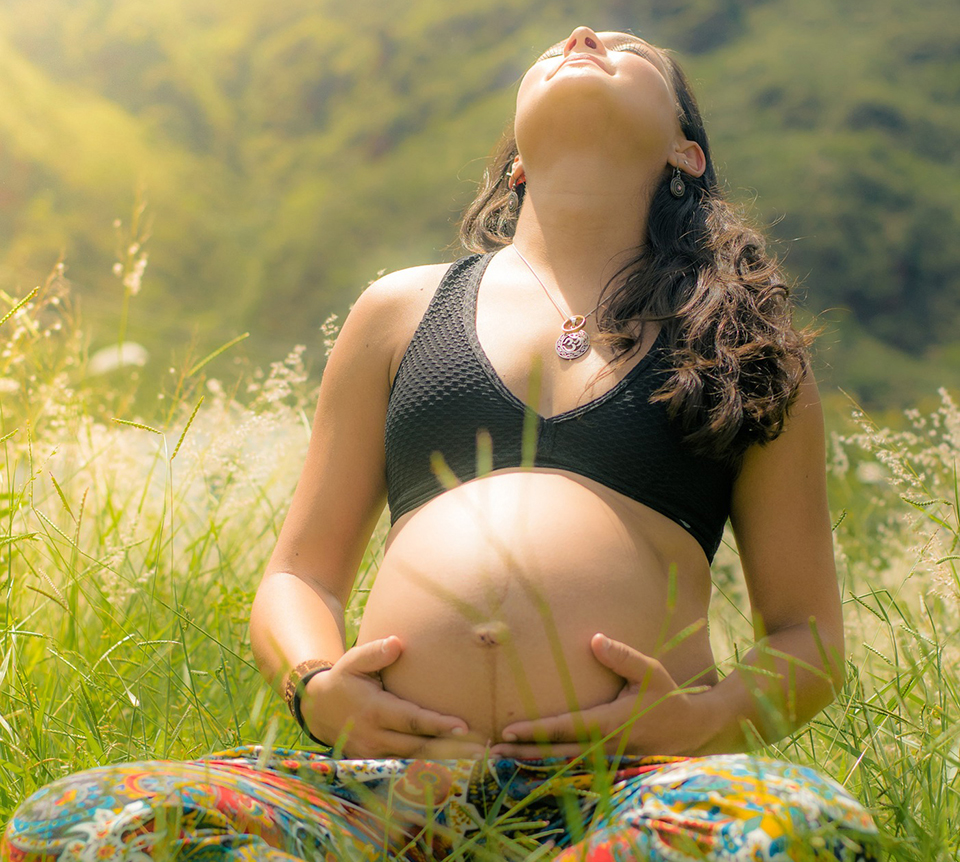 女性如何通过保险来规划孕期保障?