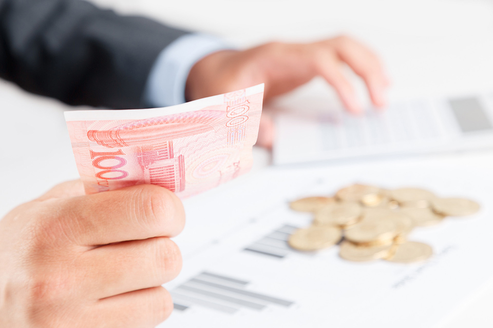 定额终身寿险和增额终身寿险的区别是什么？看完做更好选择