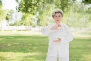 子女的孝心!为父母投保老人大病医疗保险